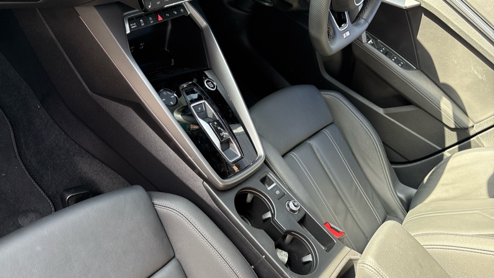 Audi A3 35 TFSI S Line 5dr S Tronic Petrol Hatchback - Image 13