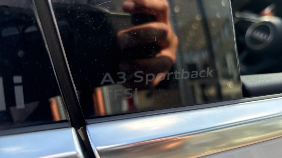 Audi A3 35 TFSI S Line 5dr S Tronic Petrol Hatchback - Image 24