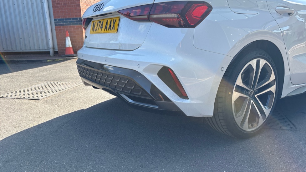 Audi A3 35 TFSI S Line 5dr S Tronic Petrol Hatchback - Image 34
