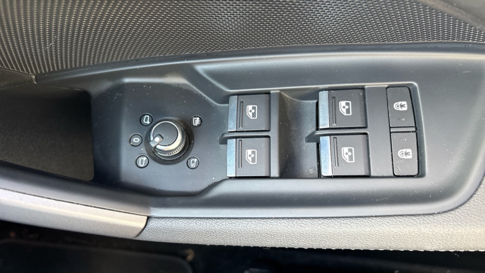 Audi A3 35 TFSI S Line 5dr S Tronic Petrol Hatchback - Image 49