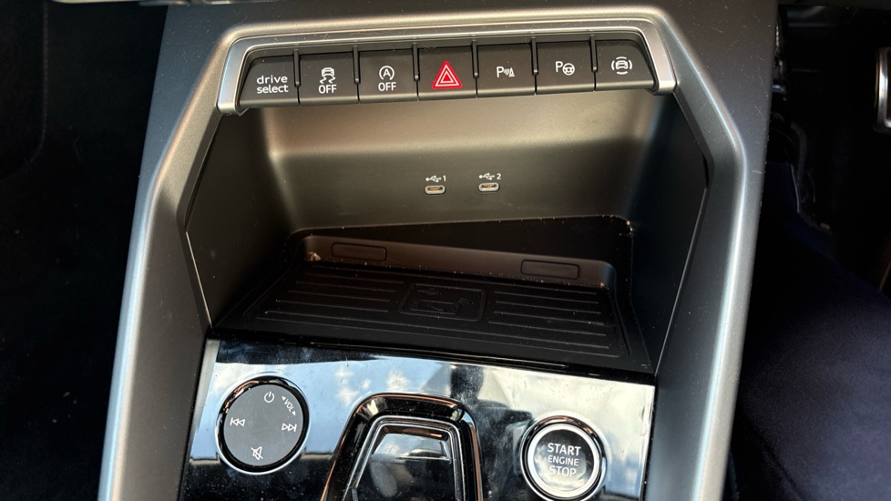 Audi A3 35 TFSI S Line 5dr S Tronic Petrol Hatchback - Image 57