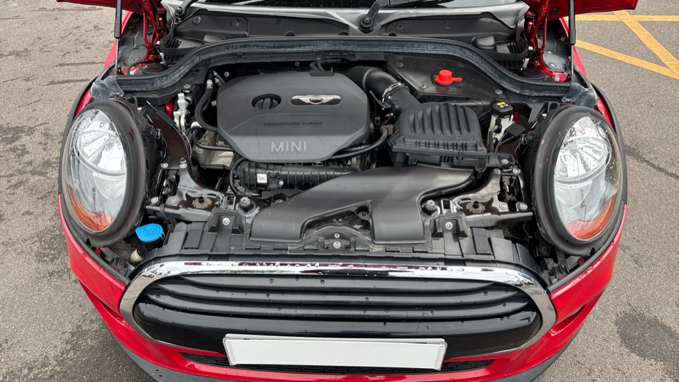 MINI Hatchback 1.5 Cooper 3dr Petrol Hatchback - Image 8