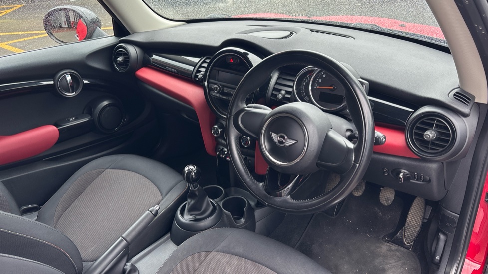 MINI Hatchback 1.5 Cooper 3dr Petrol Hatchback - Image 11