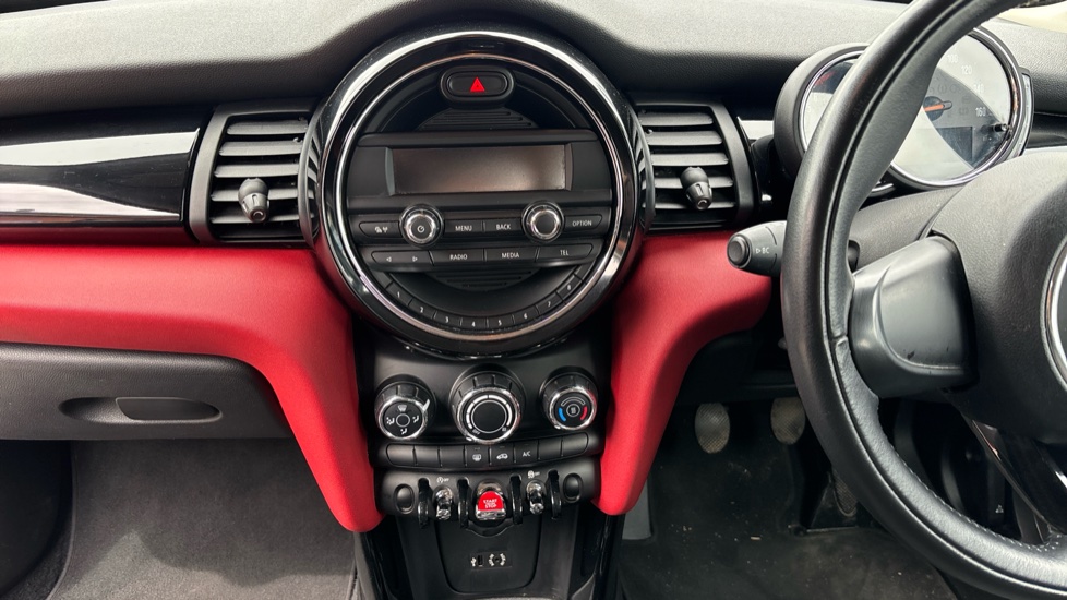 MINI Hatchback 1.5 Cooper 3dr Petrol Hatchback - Image 23