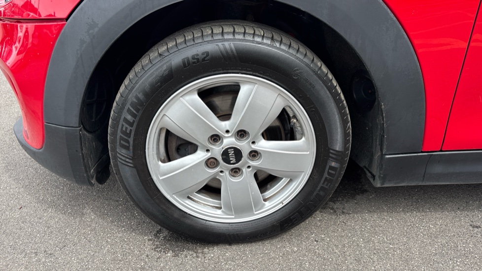 MINI Hatchback 1.5 Cooper 3dr Petrol Hatchback - Image 26