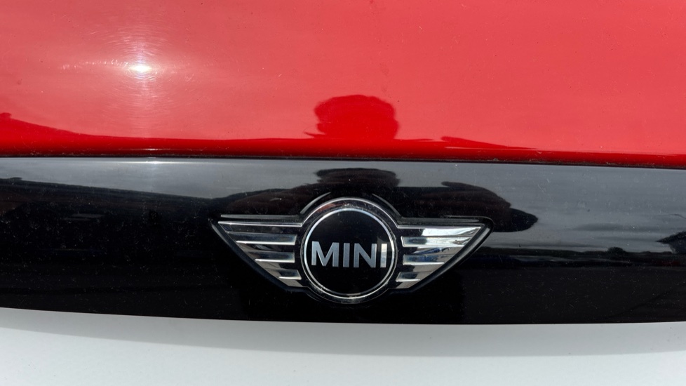 MINI Hatchback 1.5 Cooper 3dr Petrol Hatchback - Image 29