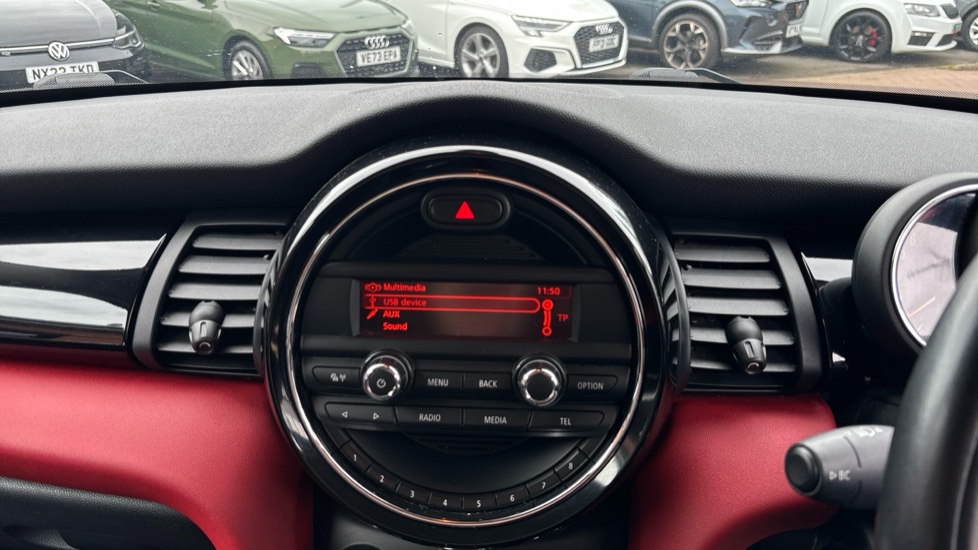 MINI Hatchback 1.5 Cooper 3dr Petrol Hatchback - Image 46