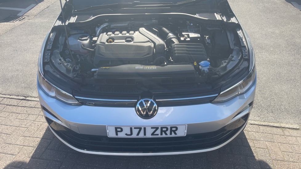 Volkswagen Golf 1.5 eTSI 150 R-Line 5dr DSG Petrol Hatchback - Image 8