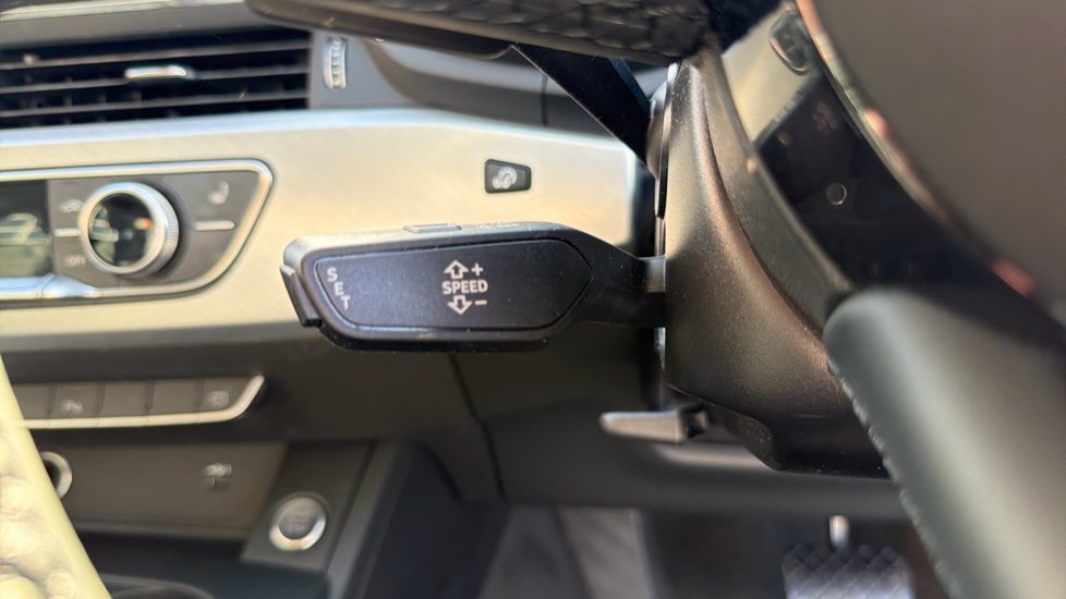 Audi A5 35 TFSI Sport 2dr S Tronic Petrol Coupe - Image 37