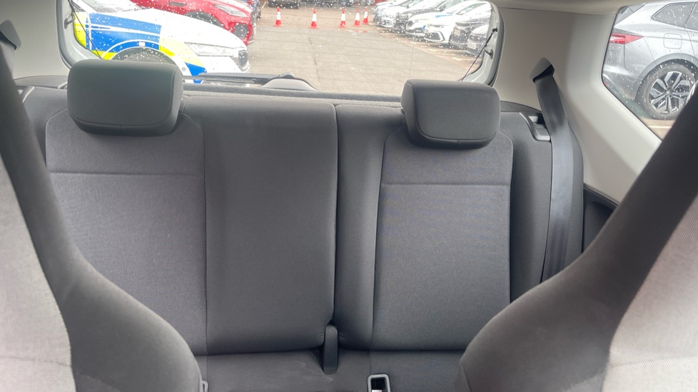 Volkswagen Up 1.0 65PS Up 3dr Petrol Hatchback - Image 15