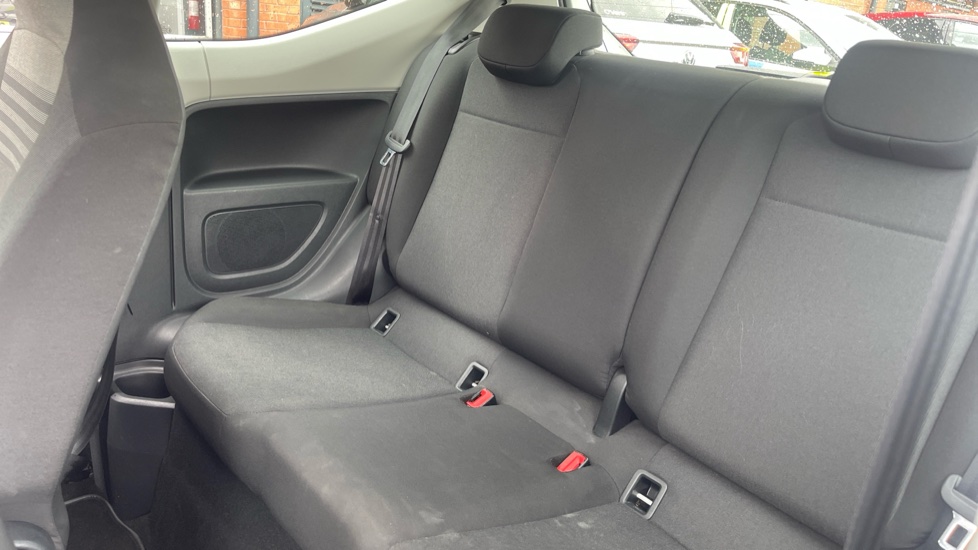 Volkswagen Up 1.0 65PS Up 3dr Petrol Hatchback - Image 16