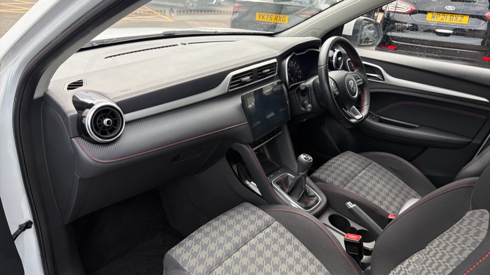 MG ZS 1.5 VTi-TECH Excite 5dr Petrol Hatchback - Image 9
