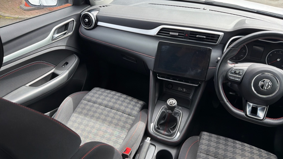 MG ZS 1.5 VTi-TECH Excite 5dr Petrol Hatchback - Image 14