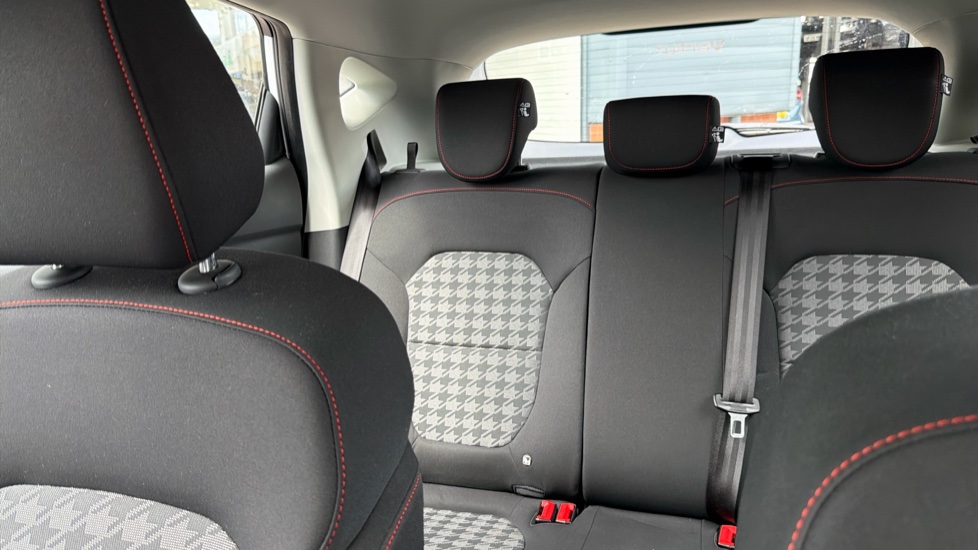 MG ZS 1.5 VTi-TECH Excite 5dr Petrol Hatchback - Image 15