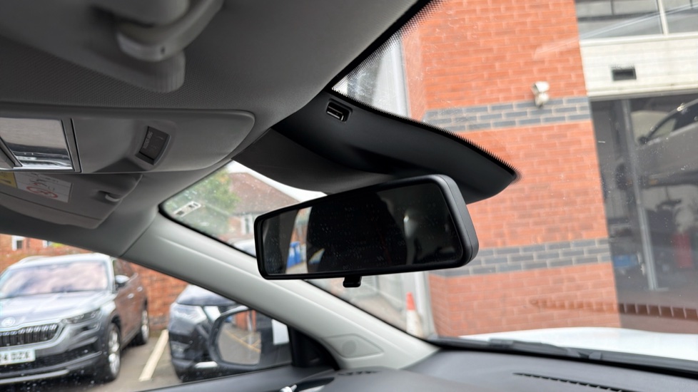 MG ZS 1.5 VTi-TECH Excite 5dr Petrol Hatchback - Image 35