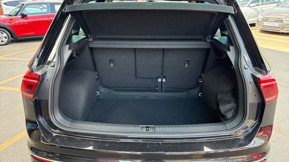 Volkswagen Tiguan 2.0 TSI 320 4Motion R 5dr DSG Petrol Estate - Image 4