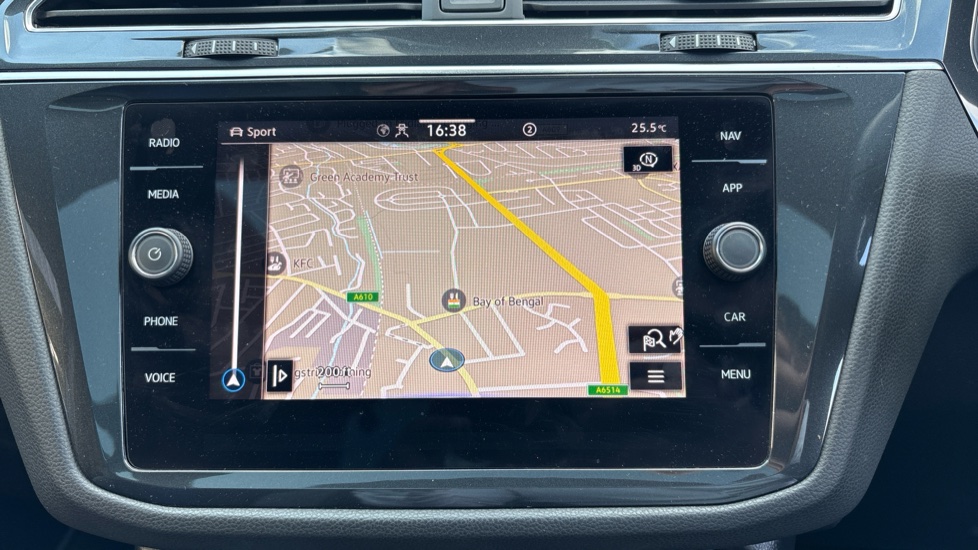 Volkswagen Tiguan 2.0 TSI 320 4Motion R 5dr DSG Petrol Estate - Image 12