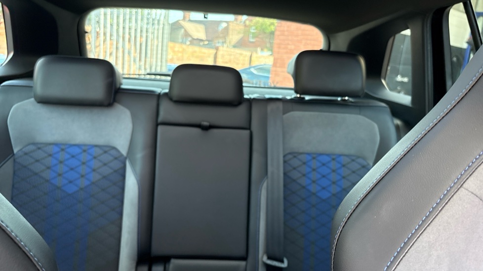 Volkswagen Tiguan 2.0 TSI 320 4Motion R 5dr DSG Petrol Estate - Image 15