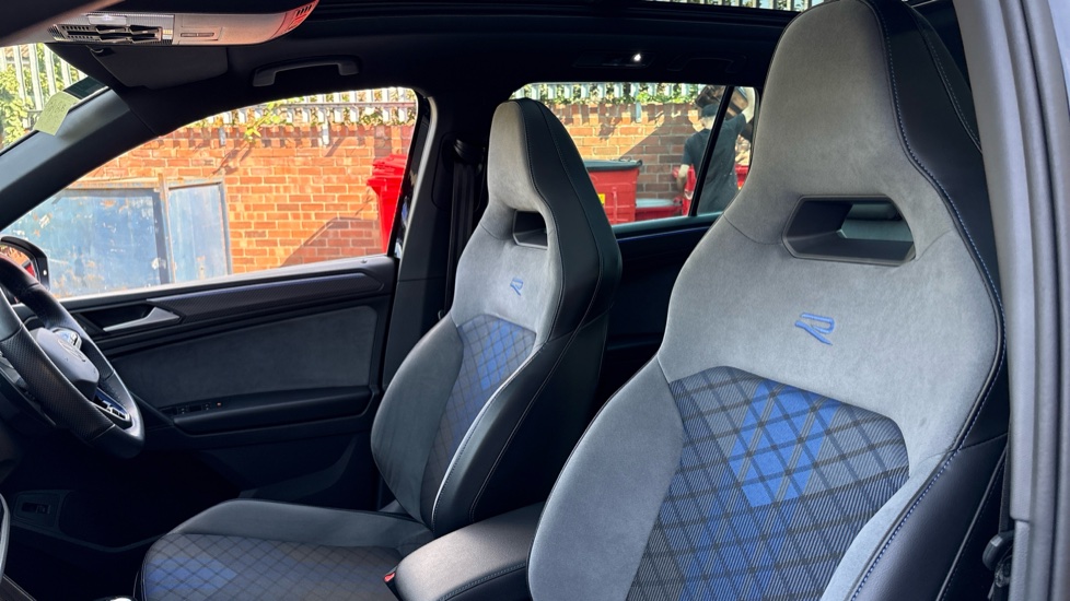 Volkswagen Tiguan 2.0 TSI 320 4Motion R 5dr DSG Petrol Estate - Image 45