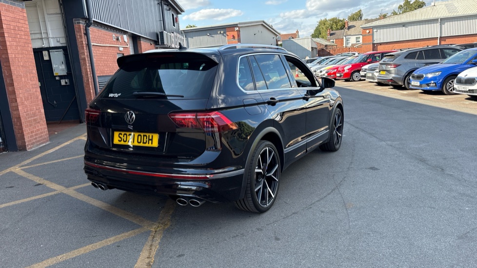 Volkswagen Tiguan 2.0 TSI 320 4Motion R 5dr DSG Petrol Estate - Image 55