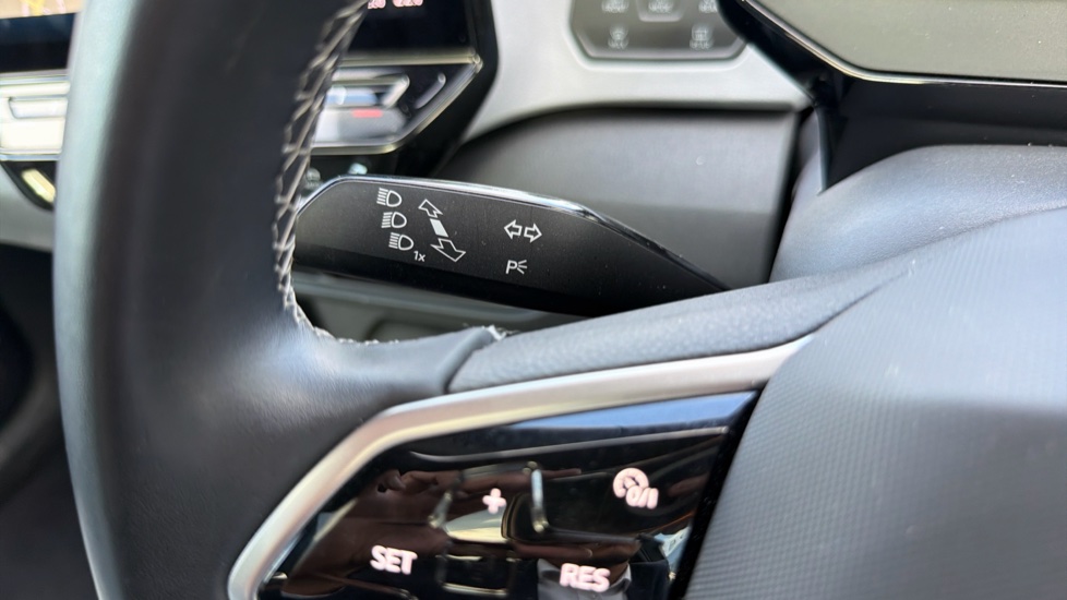 Volkswagen ID.3 150kW Max Pro Performance 58kWh 5dr Auto Electric Hatchback - Image 35