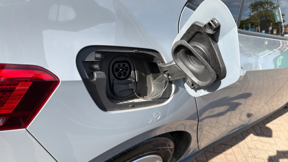 Volkswagen ID.3 150kW Max Pro Performance 58kWh 5dr Auto Electric Hatchback - Image 62