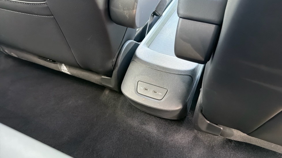 Volkswagen ID.3 150kW Max Pro Performance 58kWh 5dr Auto Electric Hatchback - Image 64
