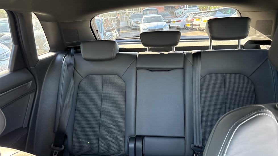 Audi Q3 35 TFSI S Line 5dr S Tronic Petrol Estate - Image 15