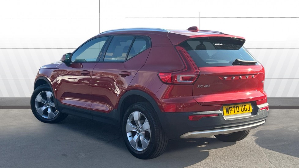 Volvo XC40 1.5 T3 [163] Momentum 5dr Geartronic Petrol Estate - Image 2