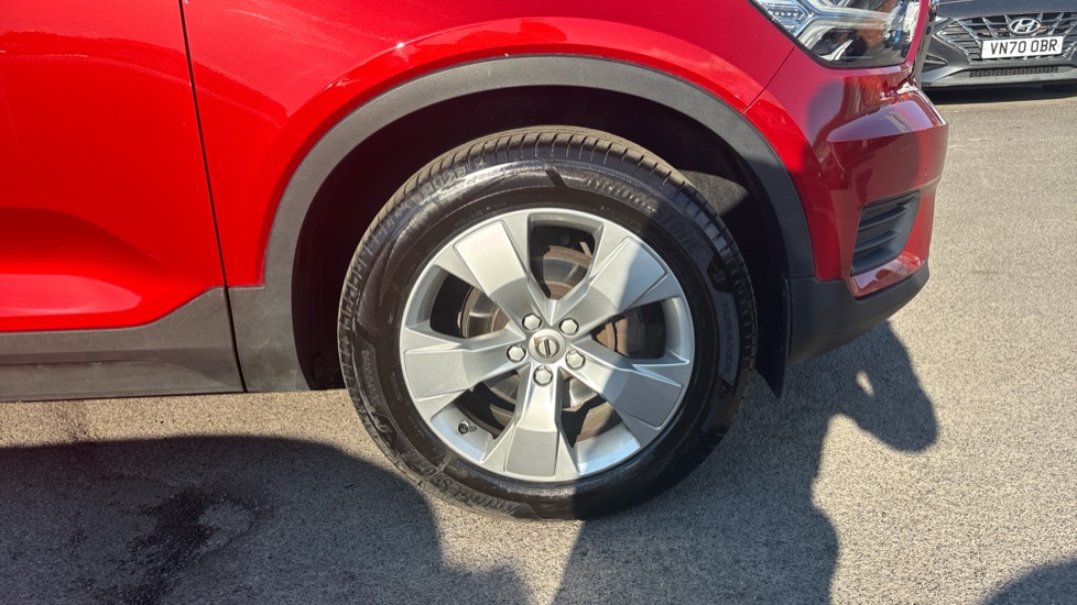 Volvo XC40 1.5 T3 [163] Momentum 5dr Geartronic Petrol Estate - Image 22