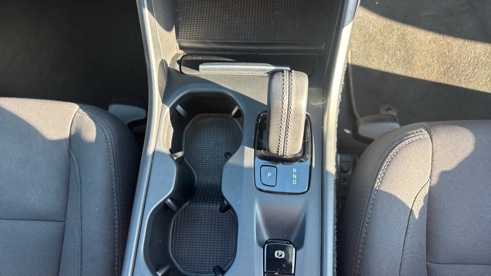 Volvo XC40 1.5 T3 [163] Momentum 5dr Geartronic Petrol Estate - Image 37