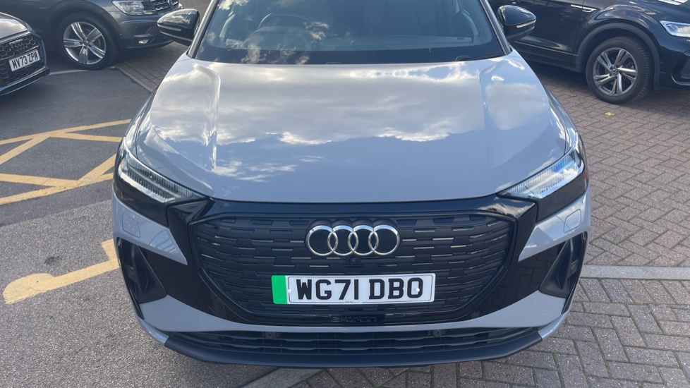 Audi Q4 e-tron 150kW 40 82.77kWh Edition 1 5dr Auto Electric Estate - Image 8