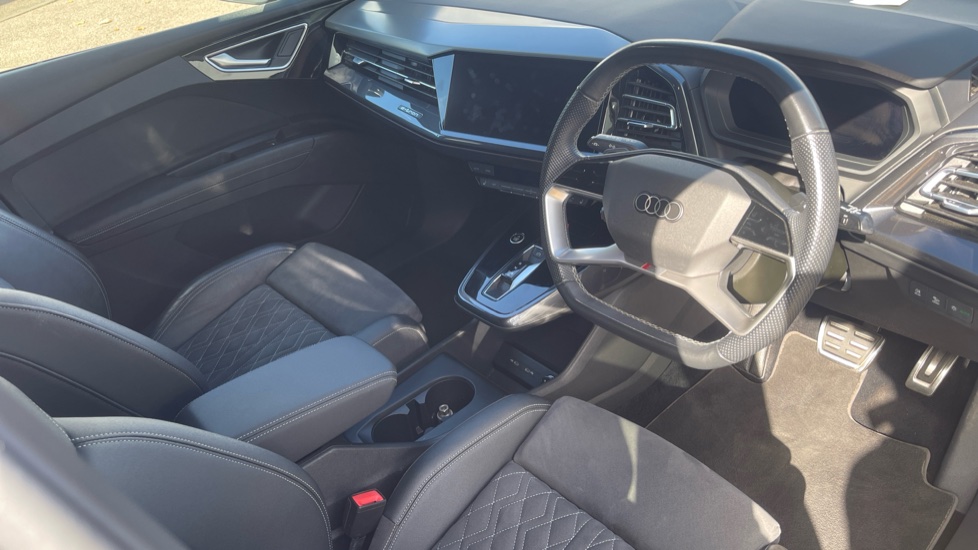 Audi Q4 e-tron 150kW 40 82.77kWh Edition 1 5dr Auto Electric Estate - Image 35