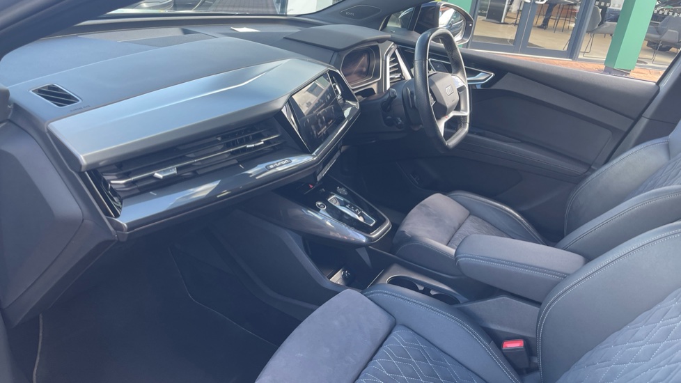 Audi Q4 e-tron 150kW 40 82.77kWh Edition 1 5dr Auto Electric Estate - Image 41