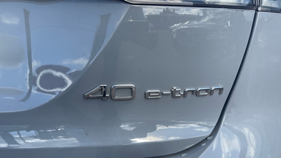 Audi Q4 e-tron 150kW 40 82.77kWh Edition 1 5dr Auto Electric Estate - Image 52