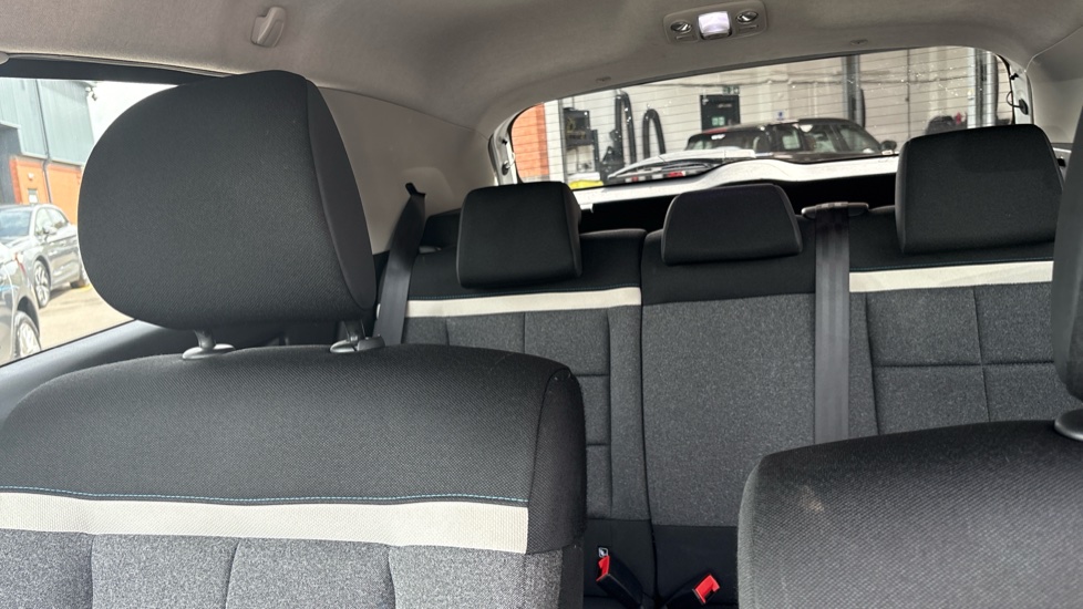 Citroen C4 Cactus 1.2 PureTech Flair 5dr [6 Speed] Petrol Hatchback - Image 15