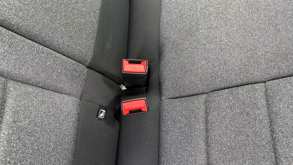 Citroen C4 Cactus 1.2 PureTech Flair 5dr [6 Speed] Petrol Hatchback - Image 17