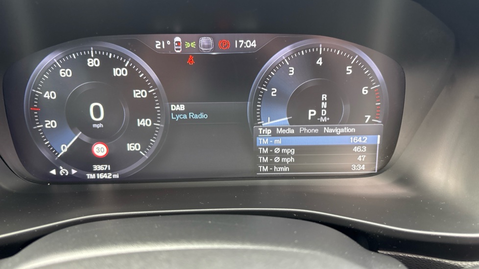 Volvo XC40 1.5 T3 [163] R DESIGN 5dr Geartronic Petrol Estate - Image 60