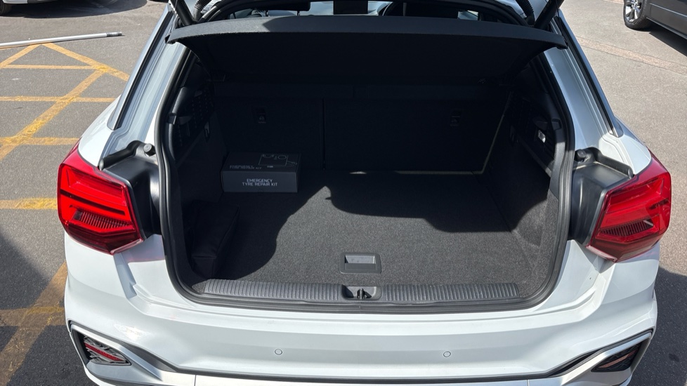Audi Q2 35 TFSI S Line 5dr Petrol Estate - Image 4