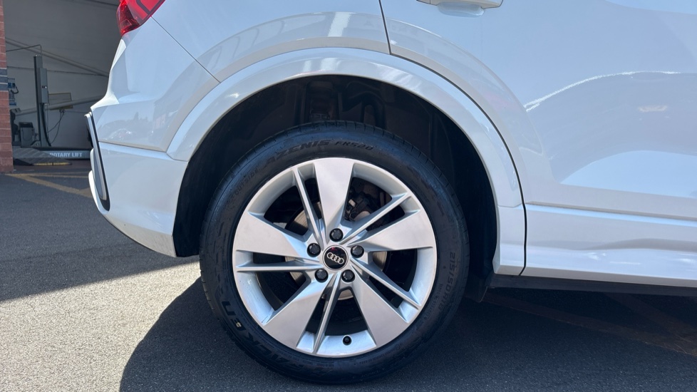 Audi Q2 35 TFSI S Line 5dr Petrol Estate - Image 7