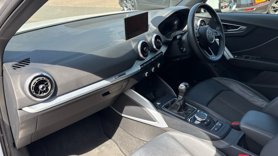 Audi Q2 35 TFSI S Line 5dr Petrol Estate - Image 9