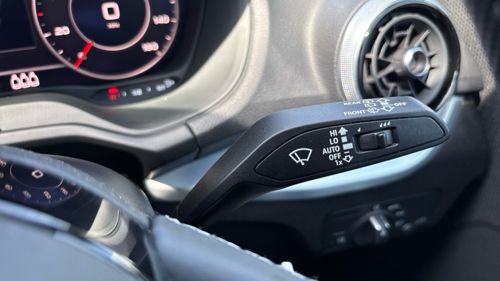 Audi Q2 35 TFSI S Line 5dr Petrol Estate - Image 32