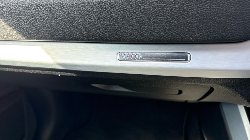Audi Q2 35 TFSI S Line 5dr Petrol Estate - Image 43