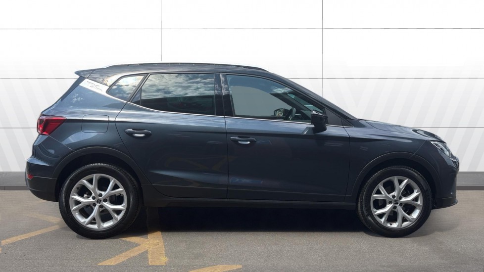 SEAT Arona 1.0 TSI 110 FR 5dr Petrol Hatchback - Image 5