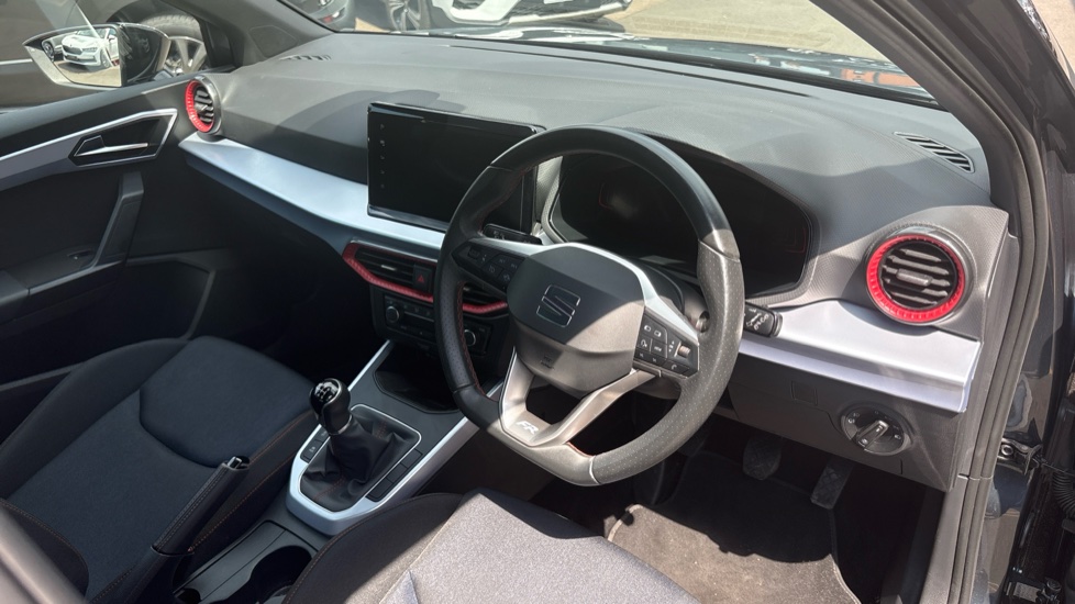 SEAT Arona 1.0 TSI 110 FR 5dr Petrol Hatchback - Image 11