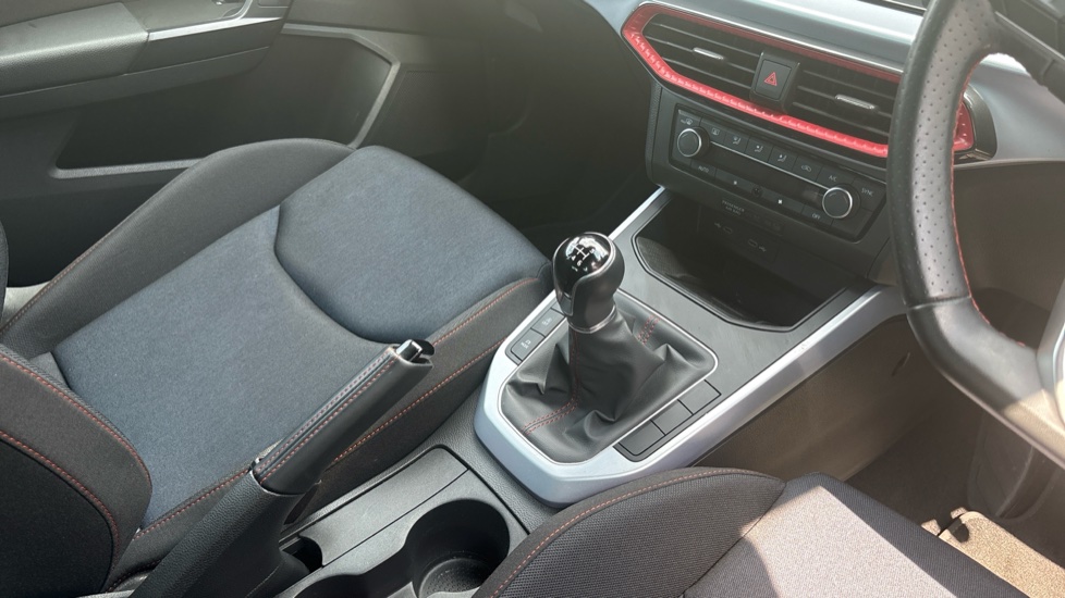 SEAT Arona 1.0 TSI 110 FR 5dr Petrol Hatchback - Image 13