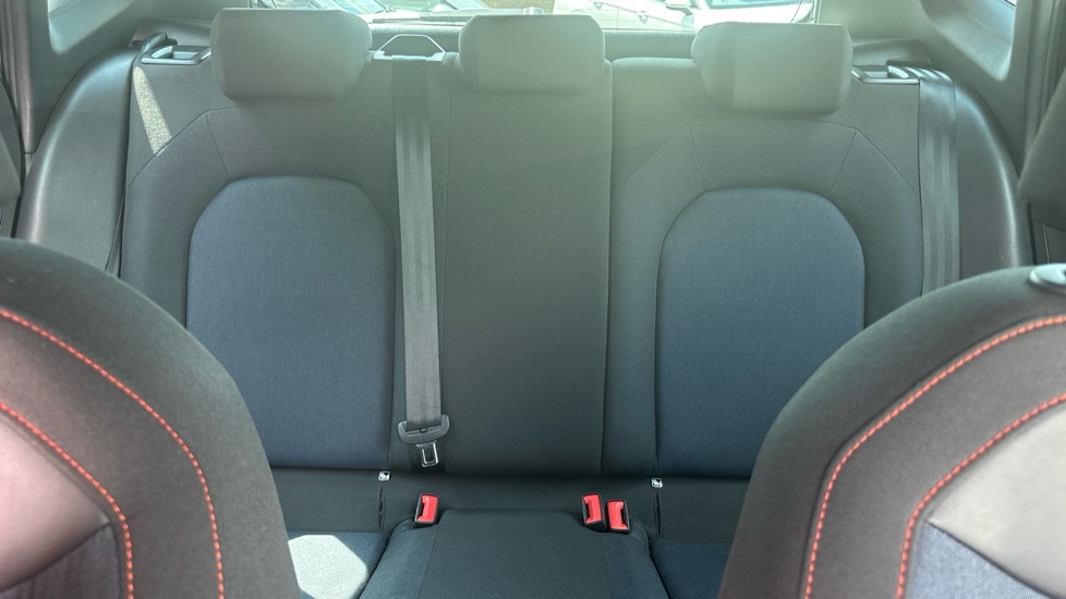 SEAT Arona 1.0 TSI 110 FR 5dr Petrol Hatchback - Image 15