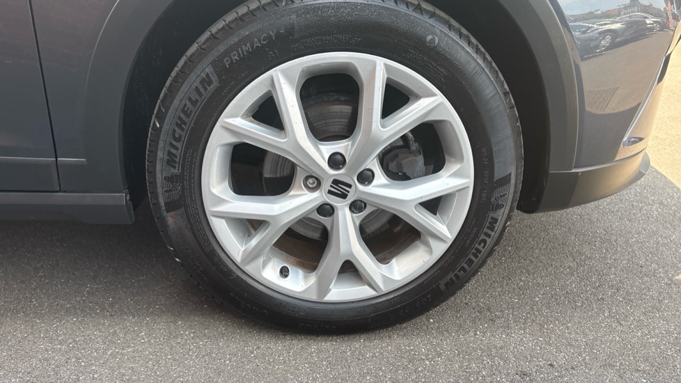 SEAT Arona 1.0 TSI 110 FR 5dr Petrol Hatchback - Image 24