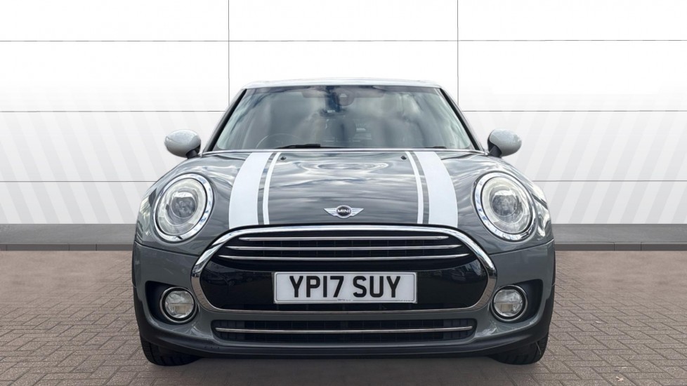 MINI Clubman 1.5 Cooper 6dr Petrol Estate - Image 3