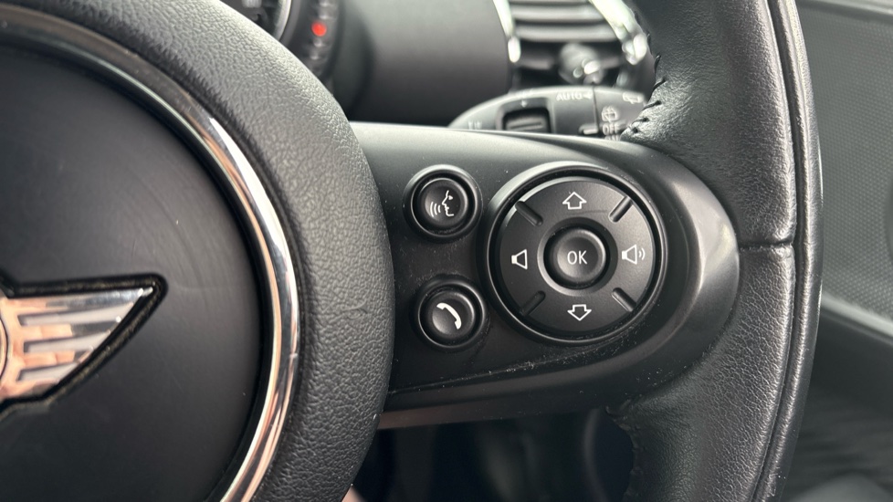 MINI Clubman 1.5 Cooper 6dr Petrol Estate - Image 68